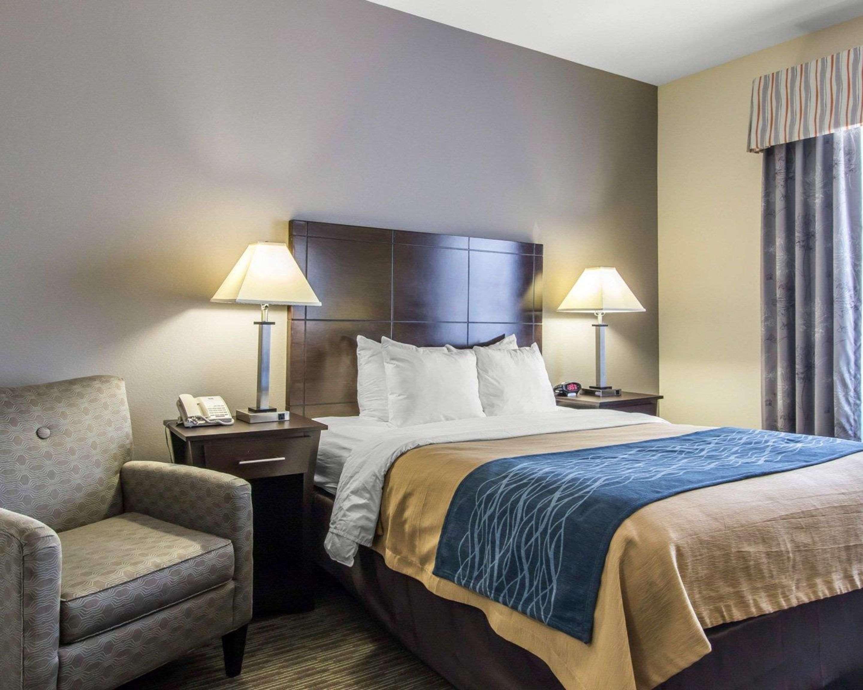 Comfort Inn & Suites Oklahoma City West - I-40 Zewnętrze zdjęcie